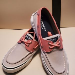 SPERRY BOAT SHOES